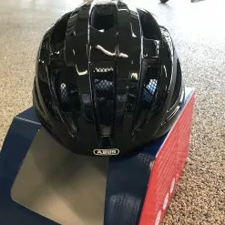 Abus Hjelm Macator M/52-58cm Velvet Black